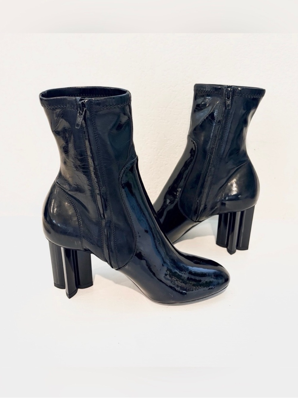 Auth New w/ Damage LOUIS VUITTON Black Silhouette Ankle Boots READ**